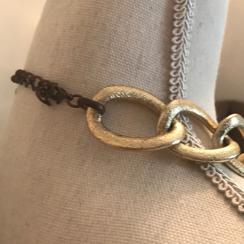 Express Necklace - Picture 5 of 5